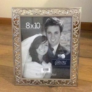 8x10 metal heart border table picture frame